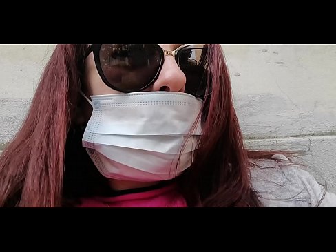 ❤️ تنتقم نيكوليتا من جارتها وتتبول في مرآبه (الحجر الصحي الإيطالي الخاص بكوفيد 19) عند٪ ar.bestsexporno.ru٪