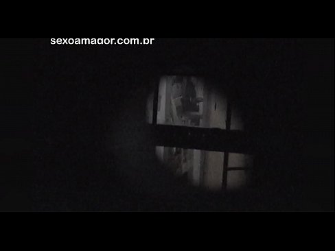 ❤️ يتم تصوير بلوندي سرا بالفيديو من قبل متلصص في الحي مختبئًا خلف الطوب المجوف عند٪ ar.bestsexporno.ru٪