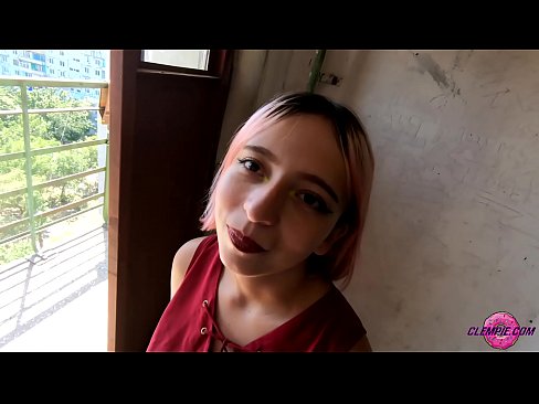 ❤️ طالب حسي تمتص غريبًا في المناطق النائية - نائب الرئيس على وجهه عند٪ ar.bestsexporno.ru٪